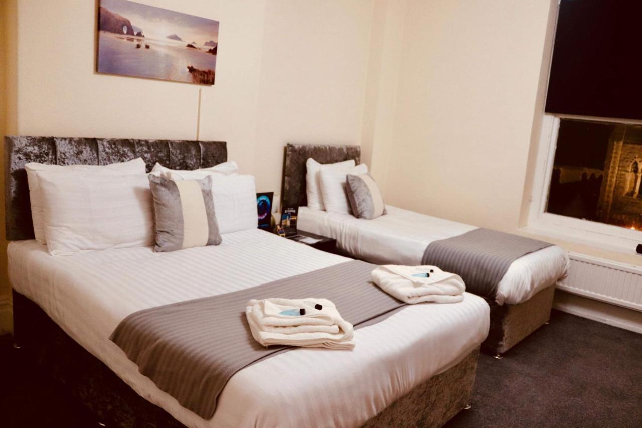The New Alexandra Hotel Llandudno Eksteriør billede